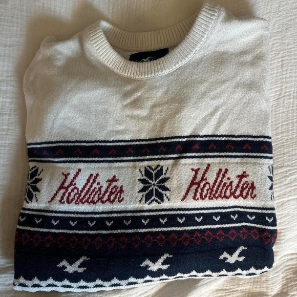 Vintage-Style Hollister Fair Isle Knit Sweater - Navy & White - Picture 2 of 6